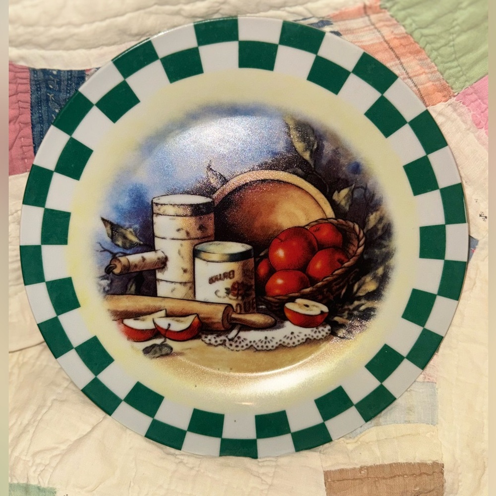 Gibson Green and White Checkered Plate with Fruit Design